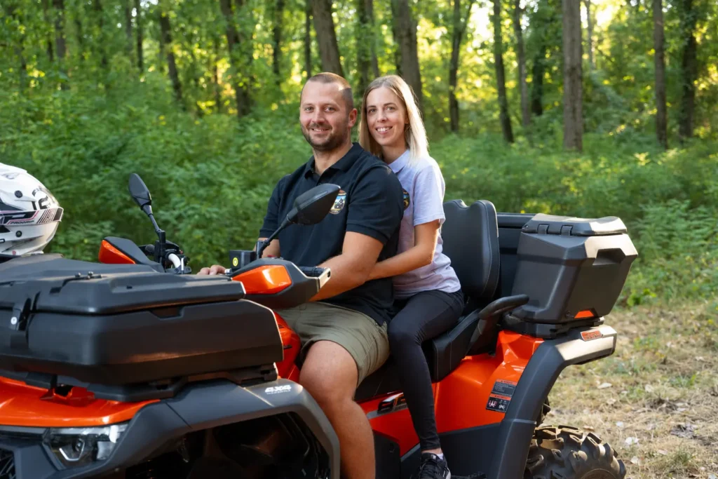 A Quad Experience csapata quadon — quad túra Debrecen közelében